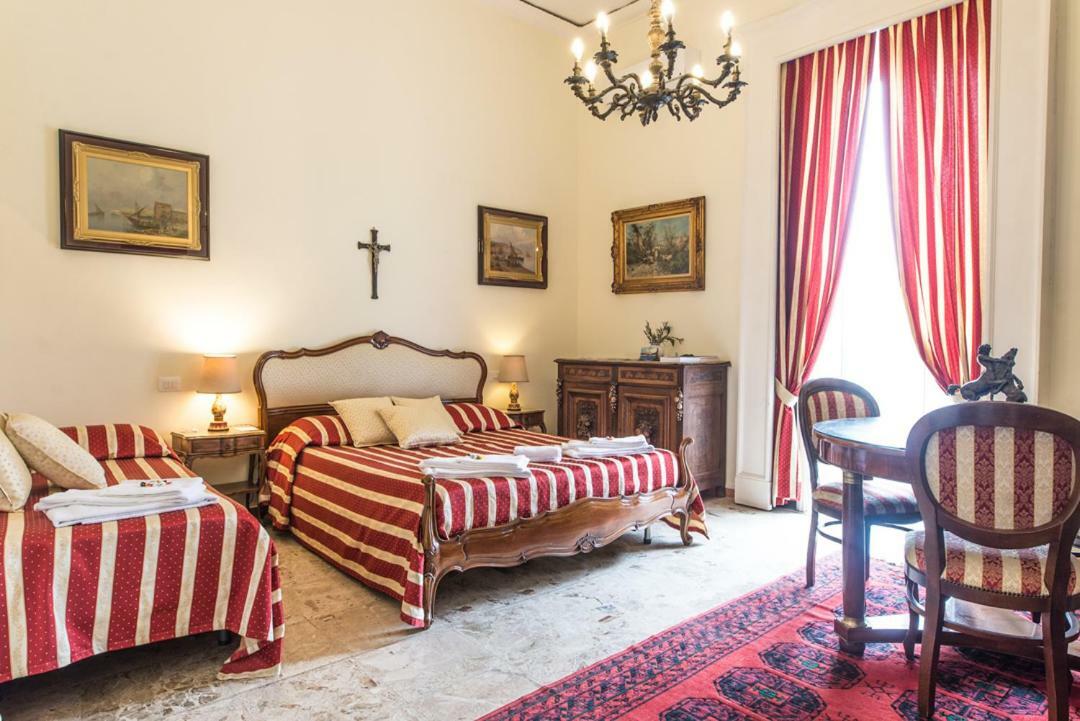 נאפולי B&B Graziani Relais מראה חיצוני תמונה